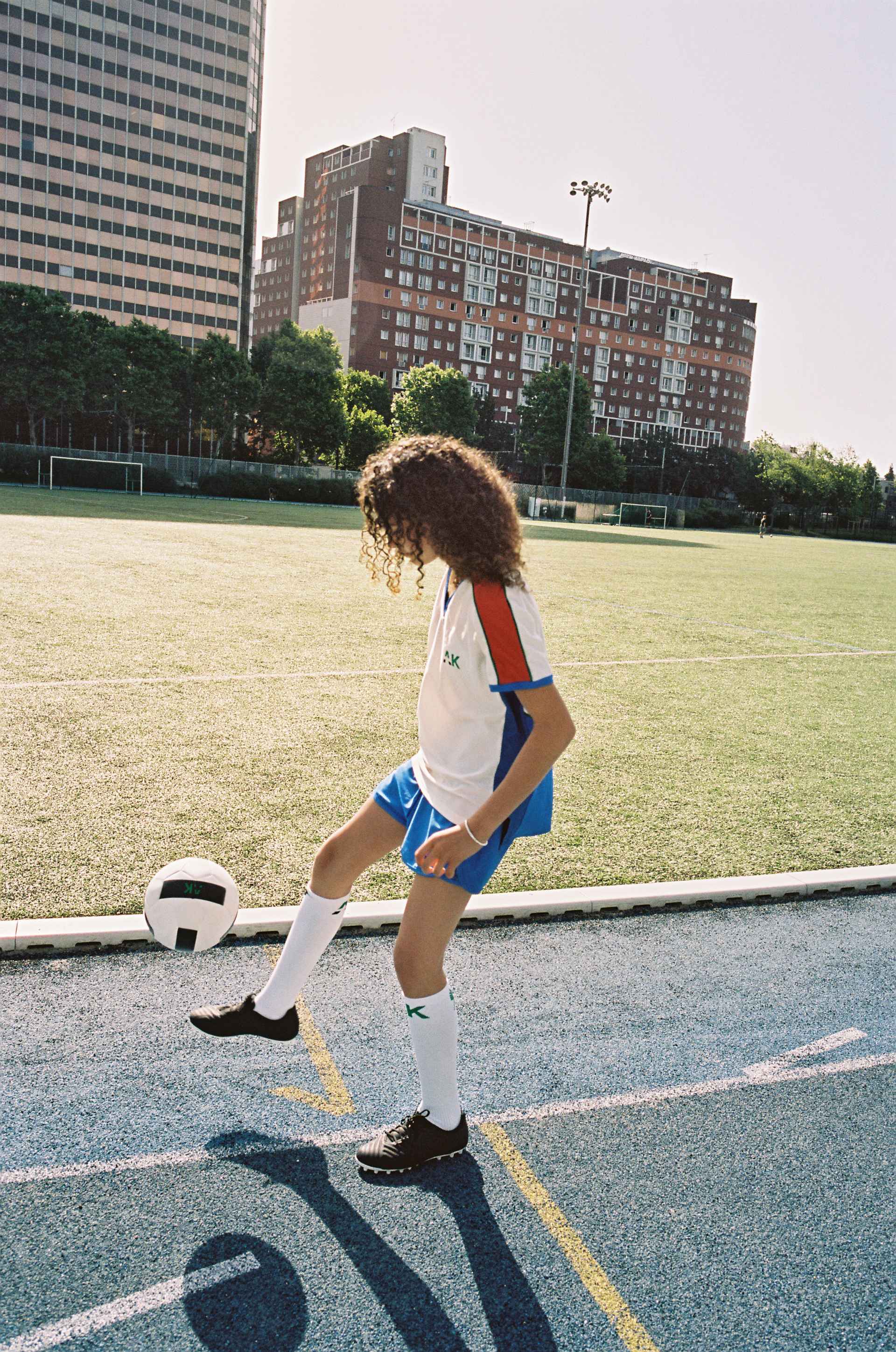 Le maillot Honeyball Bleu, Blanc, Rouge