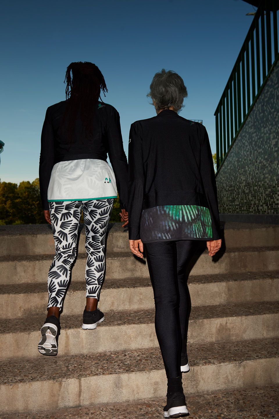 Les Yoga Pants